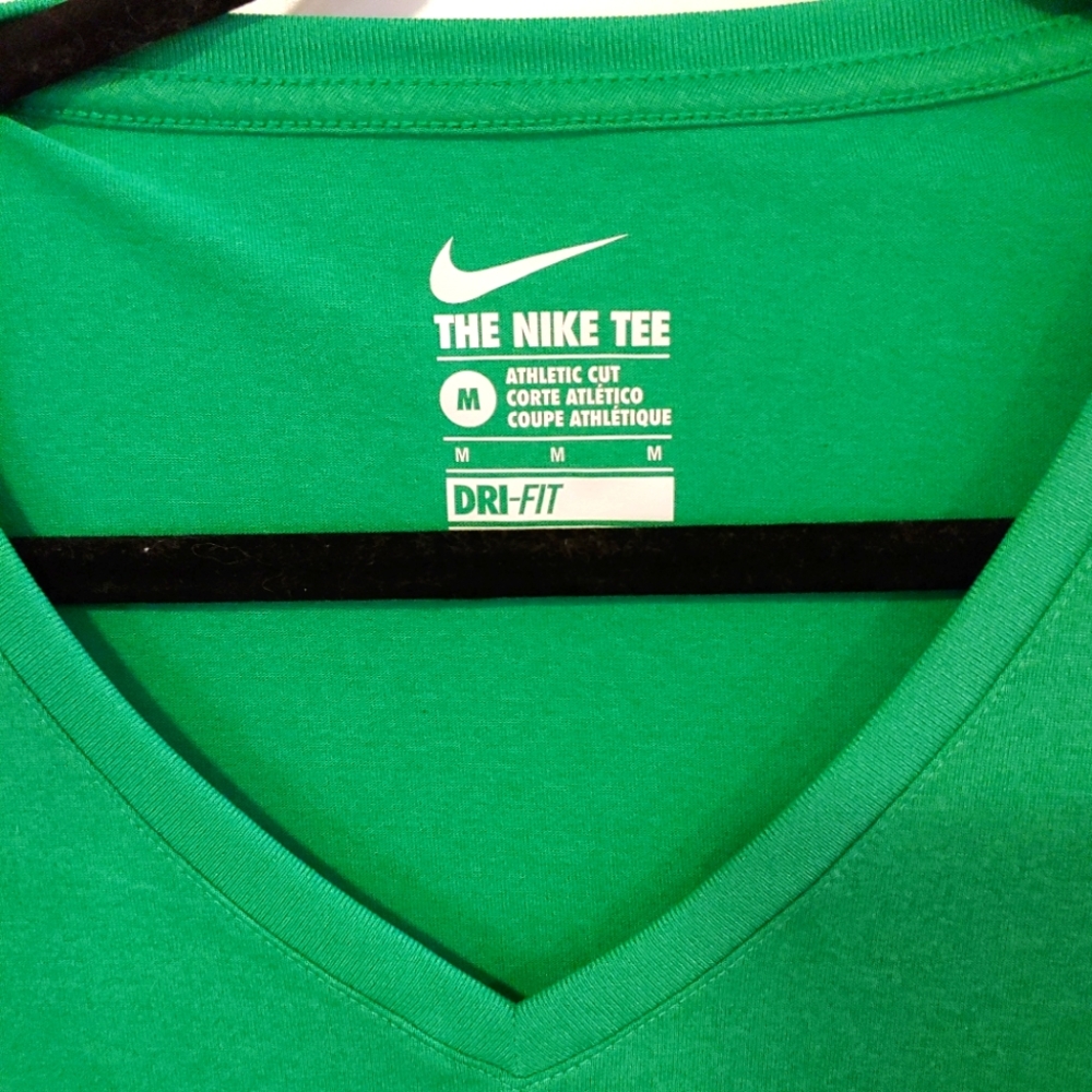 Nike Tee - Picture 3 of 3